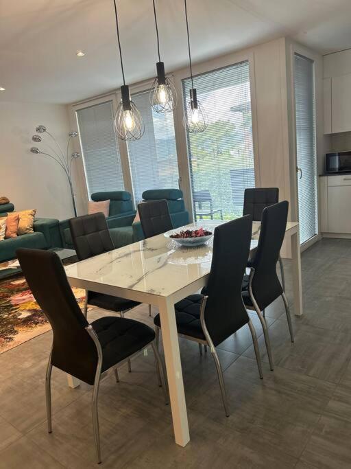 Labpark Luxury Apartment Melano Exterior foto